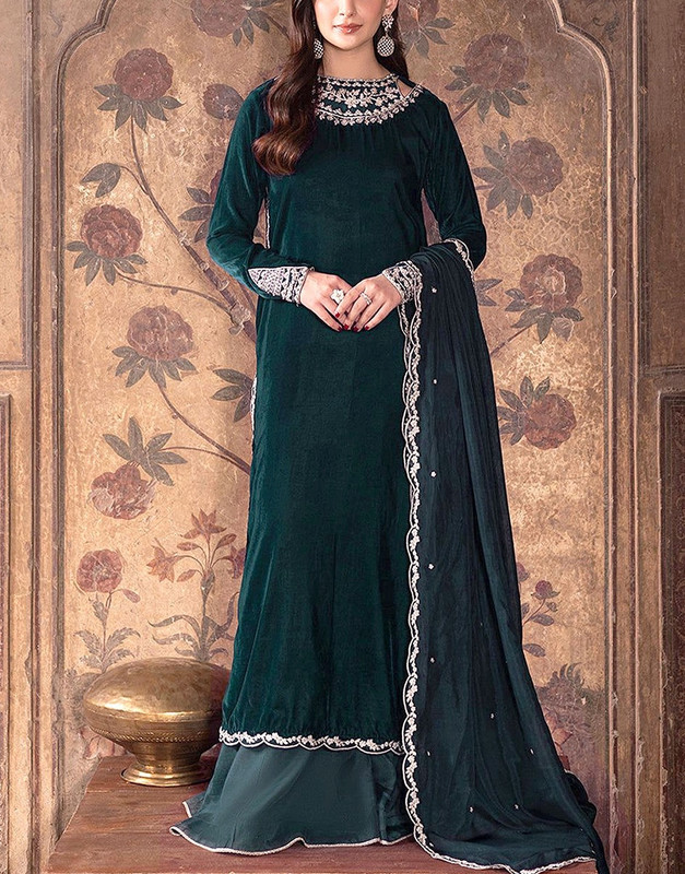 Decent Embroidered Velvet Party Wear Suit 2025 with Chiffon Dupatta and Plain Silk Trouser.