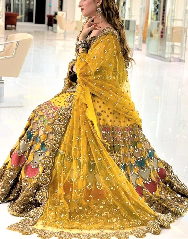 Embroidered Net Lehenga — Graceful Everyday Pick