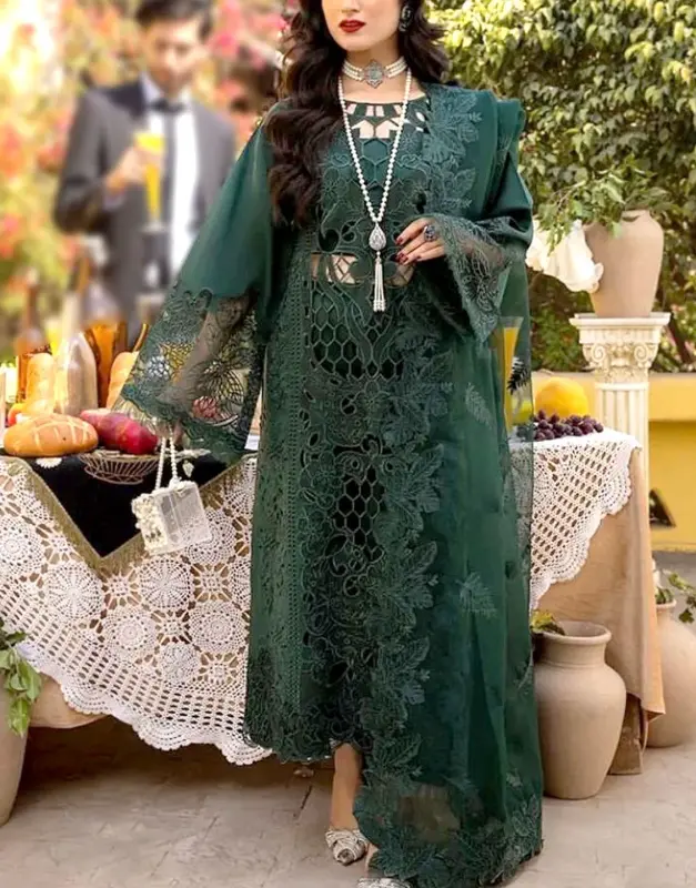 Luxury Heavy Schiffli Embroidered Lawn Suit 3-Pc with Embroidered Organza Dupatta.