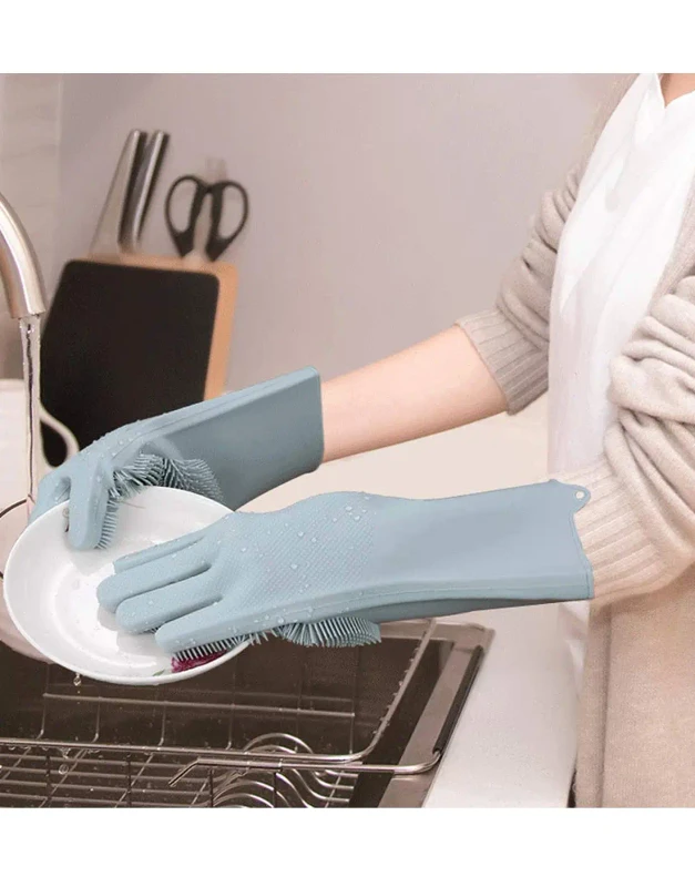 Pair of silicone scrubbing gloves with built-in bristles, perfect for washing dishes and heat protection in the kitchen